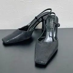 ✨美品✨TRUSSARDI 型押し　スリングバックパンプス　スクエアトゥのサムネイル