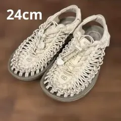 ✳️未使用✳️KEEN UNEEK ユニーク サンダル ホワイト 24cm 春夏