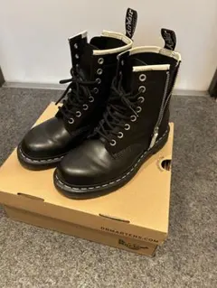 Dr.Martens 日本限定 8ホールブーツ サイドジップ UK4 23cm