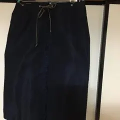 セミタイトスカートのサムネイル