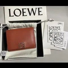 ロエベ　アナグラムトライフォールド　ウォレット