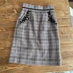 【人気】Apuweiser-riche❤️ポケット刺繍チェックスカート