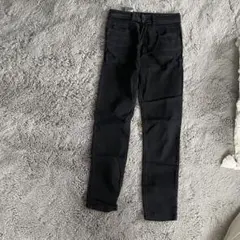 【Diesel ディーゼル】黒 スリムフィット デニムパンツ サイズLのサムネイル