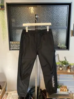 【希少デザイン】 ディッキーズ 裾ロゴ ナイロン風　ジョガーパンツ　M 黒