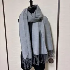 グレー フリンジ付き ストール　マフラー　レディース　大判　膝掛け　肩掛け　職場