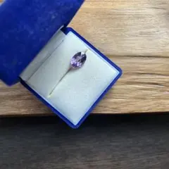 オーバルカット紫色天然石