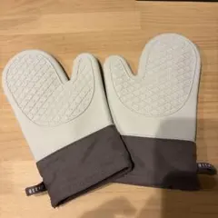 シリコン製 耐熱オーブンミトン 鍋つかみ　オフホワイト&グレー　左右セットのサムネイル