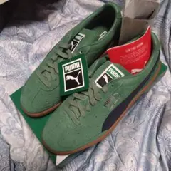 PUMA Suede グリーンスニーカー