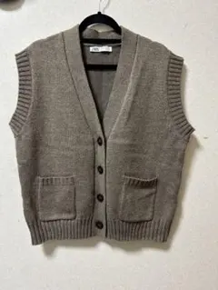 ZARA ニットベスト