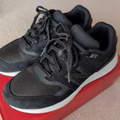 ニューバランス ／ FreshFoam MW880