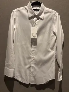 メルちゃん様UNIQLO スーパーノンアイロンスリムフィットシャツ XS 保管品