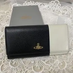 Vivienne Westwood 長財布 黒 白 55VV337 Vivienne Westwood 長財布 黒 白 55VV337 【公式通販】
