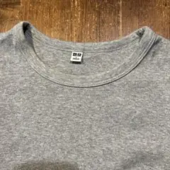 ユニクロ・ソフトリブ長袖・グレー・Lサイズ