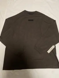 新品タグ付ESSENTIALSエッセンシャルズロンT長袖TシャツM茶XL相当