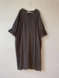 SM2 レース前開きワンピース　チャコール　七分袖