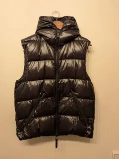 2025年最新】デュベティカ ダウンベストの人気アイテム - メルカリ