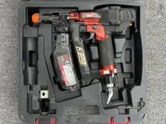 MAX 高圧釘打機 HV-R41C4 本体 ケース付 - メルカリ