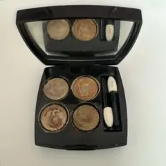 CHANEL レ キャトル オンブル 747 メディテラネアン アイシャドウ