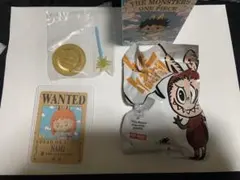 ポップマートLABUBU x ONE PIECEコラボ　フィギュア　ナミ