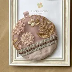 【希少な丸型ミニポーチ】インド刺繍リボンのコインケース兼バッグチャーム＊朱鷺色
