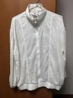 adidas ホワイト ジップアップジャケット