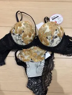 Item thumbnail for item 4ef13bb5-eee9-4d86-9cd7-930457f54d5a