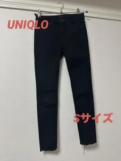 ブラックスキニーデニム 膝ダメージ