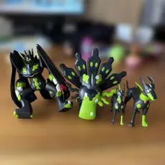 ☆*☆様 ポケモン　モンコレ　ジガルデ10%、50%、100%