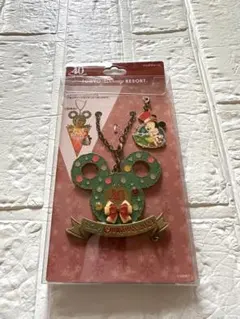 ディズニー 40周年 クリスマス バッグチャーム 2023年