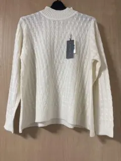 RA PASTEL 白　ニット　トップス　セーター　ラムウール　ホワイト　MＬ