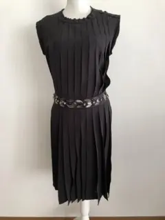 日*4様 LANVIN ランバン 黒 プリーツ ワンピース ドレス リボンベルトのサムネイル
