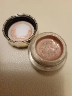 Item thumbnail for item 75a49da5-f0c1-47bd-80ac-757049a5b814