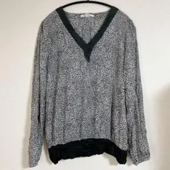 ESPRIT 【M】エスプリ　レオパード柄 Vネック長袖シャツ US8 ヒョウ