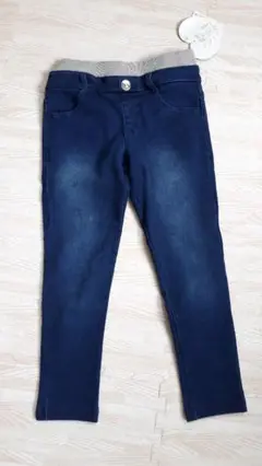 新品未使用　ストレッチパンツ　デニム　130