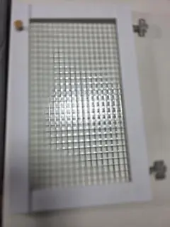 【DIYに】アンテークガラス戸のサムネイル