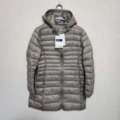UNIQLO　ユニクロ　ウルトラライトダウン　希少　廃盤　ベージュ　タグ付き新品