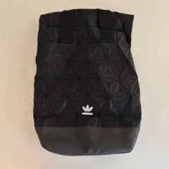 adidas オリジナルス issey miyakeイッセイミヤケ バックパック