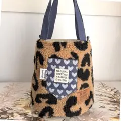 かわいいカヌレ型　トートバッグ　レオパードボア　デニムリメイクバッグ