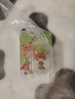 ズートピア ニック・ワイルド フィギュア