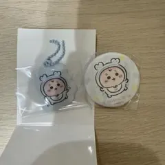 ちいかわbaby 古本屋 キーホルダー 缶バッジ
