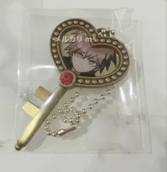 ダンガンロンパ 愛の鍵 キーホルダー 王馬小吉 - メルカリ