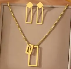 サージカルステンレス ゴールド人気 ネックレスとピアス 2セット✨トゥースクエア