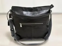 美品　aniary トートバッグのサムネイル