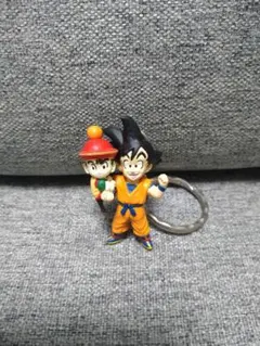 ドラゴンボール ペアフィギュアキーホルダー 孫悟空 孫悟飯