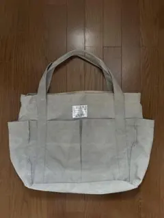 大きめトートバッグ　グレー