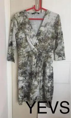 イーブス 新品同様