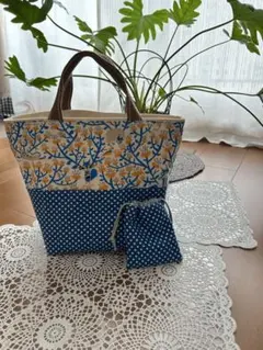 ♡ハンドメイドトートバッグ＊動物柄➕水玉✖️生成り帆布＊リバーシブルOK＊巾着付き