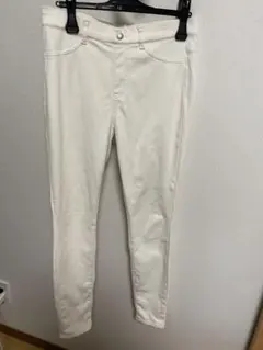 UNIQLO ウルトラストレッチパンツ