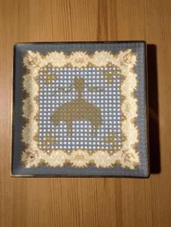 Item thumbnail for item adaf1e87-870c-4d40-9388-9d5c46e61a63