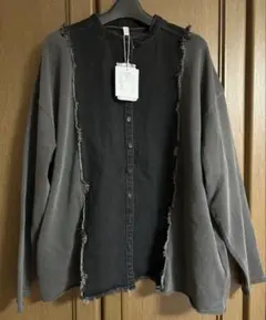 切りっぱなしデザイン加工オーバーサイズデニム×スウェットシャツ